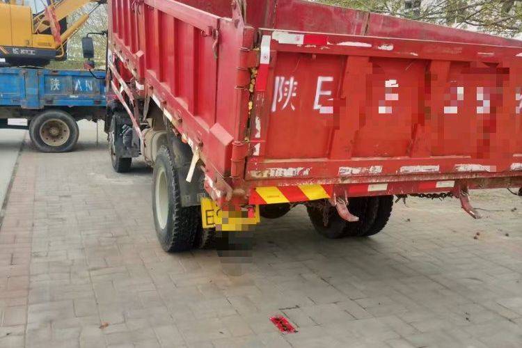 二手重汽豪曼 170马力 自卸车