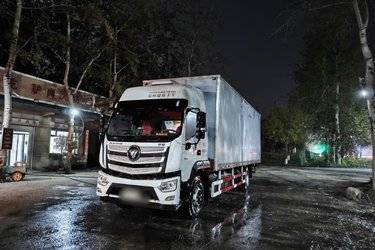 二手福田 欧航R系 220马力 7.8米厢式载货车(国六) 单桥 康明斯二手载货车 黄牌图片