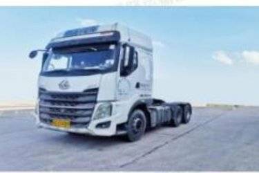 二手东风柳汽 乘龙H7重卡 480马力 6X2R牵引车(国五) 后提升 康明斯二手牵引车 黄牌图片