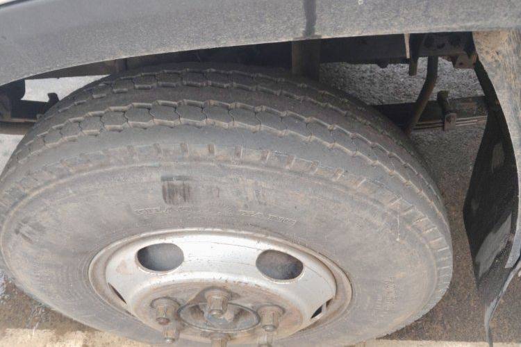 二手福田奥铃 116马力 载货车