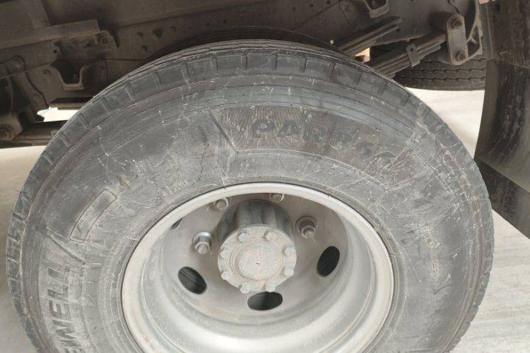 二手福田奥铃 150马力 载货车