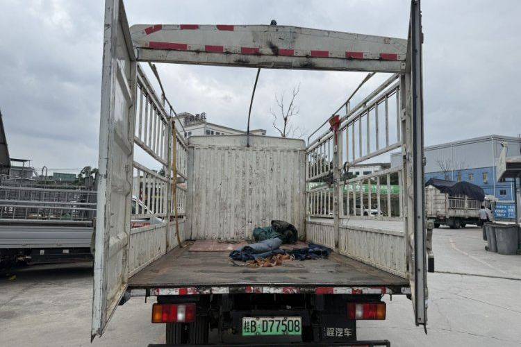 二手远程汽车 100.88Wh 电动卡车