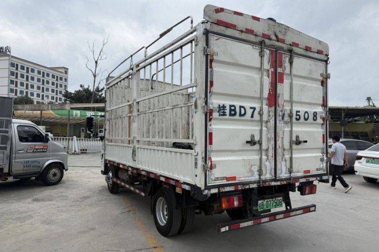 二手远程汽车 100.88Wh 电动卡车