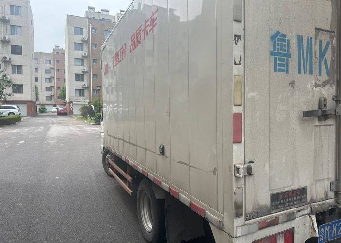 二手江铃汽车 143马力 载货车