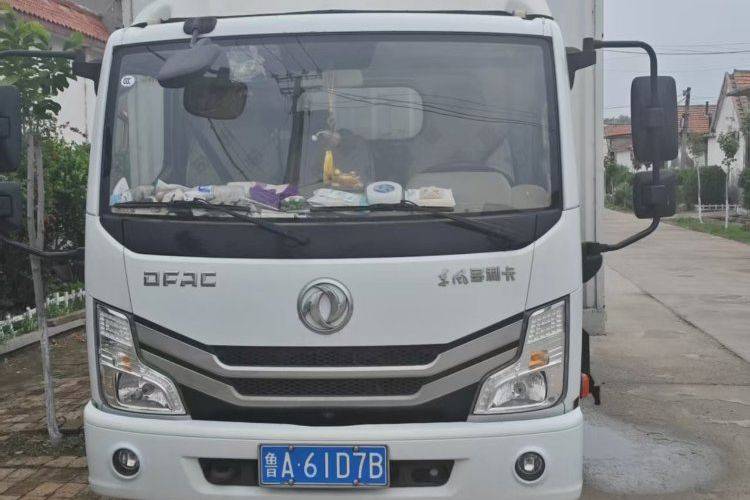 二手东风多利卡 136马力 载货车