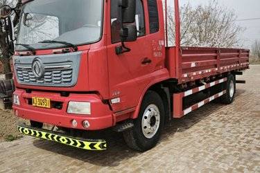 二手东风商用车 天锦VR中卡 2019款 180马力 4X2 6.25米排半栏板载货车(国五) 单桥 东风康明斯二手载货车 黄牌图片