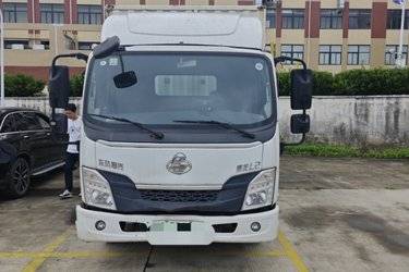 二手东风柳汽 乘龙L2 4.5T 4.165米单排纯电动厢式轻卡  二手电动卡车电动载货车图片