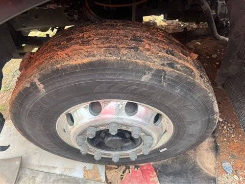 东风商用车 290马力 载货车