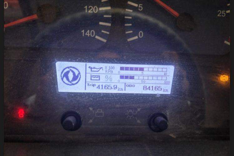 二手东风商用车 180马力 载货车
