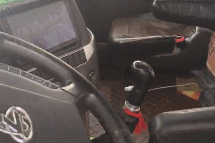 二手东风柳汽乘龙 290马力 载货车