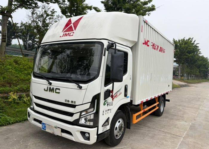 二手江铃汽车 152马力 载货车