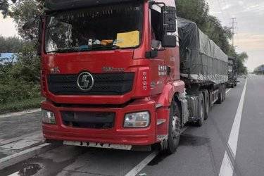 二手陕汽重卡 德龙新M3000 轻量化版 460马力 6X4牵引车(国五) 双驱 潍柴二手牵引车 黄牌图片