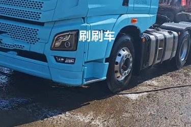 二手青岛解放 鹰航 智尊版 15.6L柴油 680马力 6X4 一汽解放12档 AMT自动档 牵引车(国六) 双驱 潍柴二手牵引车 黄牌