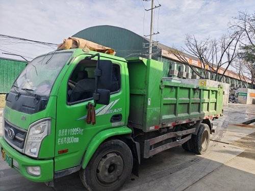 南骏汽车 98Wh 电动卡车