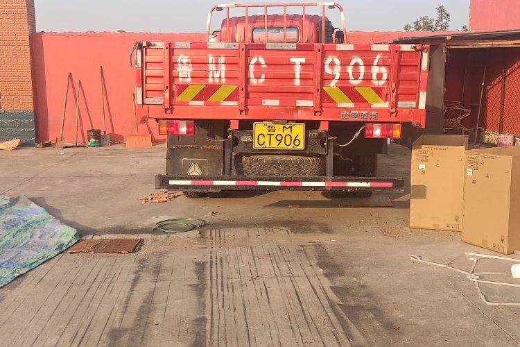 二手重汽HOWO轻卡 170马力 载货车