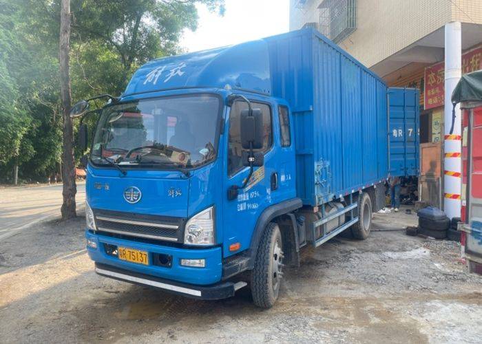 二手一汽解放轻卡 190马力 载货车