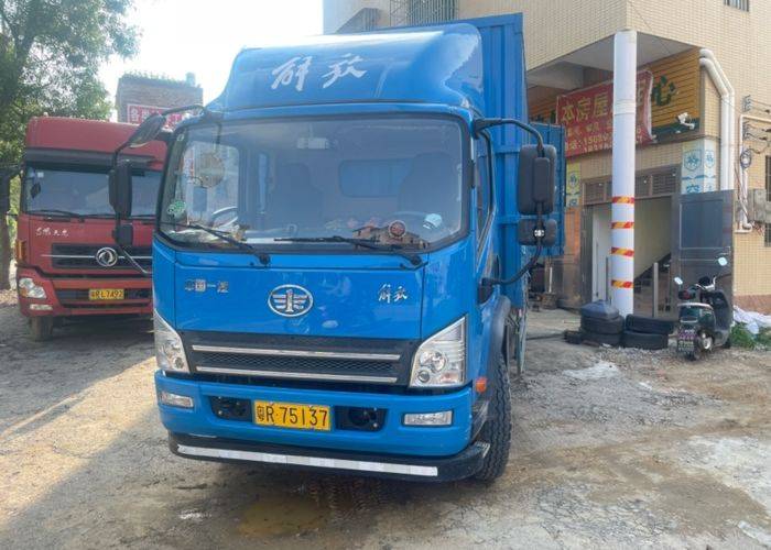 二手一汽解放轻卡 190马力 载货车