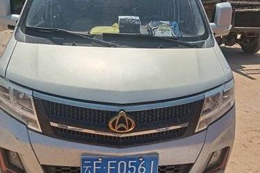 二手长安跨越王X3 PLUS 舒适型 1.6L CNG 105马力 东安5档 2.75米双排仓栅式微卡(国六) 单桥 东安二手载货车 蓝牌图片