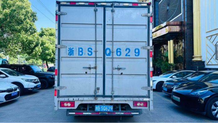 二手福田欧马可 131马力 载货车