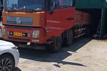 二手东风商用车 天龙重卡 270马力 6X4 8.6米栏板载货车(国四) 6X4 安徽康明斯二手载货车 黄牌