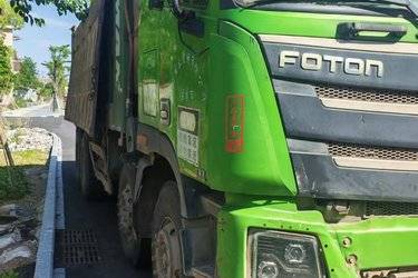 二手福田 欧曼GTL 9系重卡 400马力 8X4 7.2米自卸车(国五) 前四后八 潍柴二手自卸车 黄牌图片
