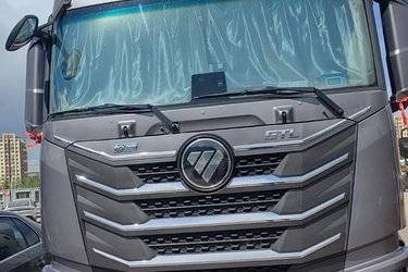 二手福田 欧曼GTL 星翼版 530马力 6X4 LNG自动档牵引车(国六) 双驱 福田康明斯二手牵引车 黄牌图片