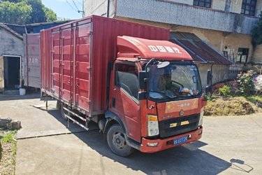 二手中国重汽HOWO 追梦 经典款 130马力 舞台车(国五) 单桥 潍柴二手载货车