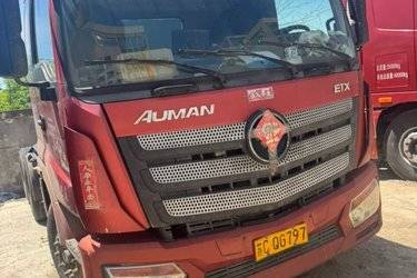 二手福田 欧曼ETX 5系重卡 460马力 6X4牵引车(国五) 双驱 潍柴二手牵引车 黄牌图片