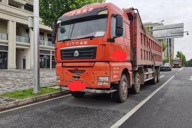 二手中国重汽 汕德卡SITRAK G7H重卡 超强版 540马力 8X4 8.4米自卸车(鼓式前桥)(国五) 前四后八 曼二手自卸车 黄牌图片