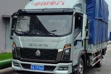 二手中国重汽HOWO 统帅 190马力 单排栏板轻卡底盘(国六) 单桥 中国重汽二手载货车