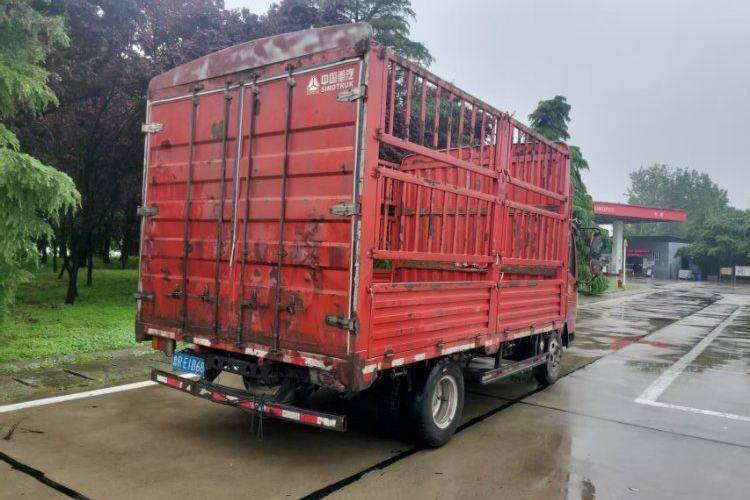 二手重汽HOWO轻卡 156马力 载货车