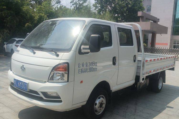 二手长安跨越 122马力 载货车