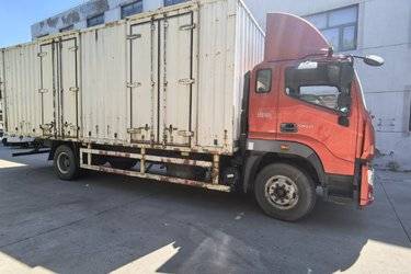 二手福田 欧马可5系中卡 170马力 7.75米厢式载货车 单桥 北汽福田二手载货车 黄牌