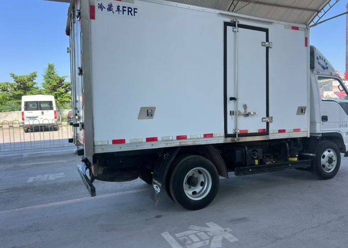 二手福田时代领航 116马力 专用车