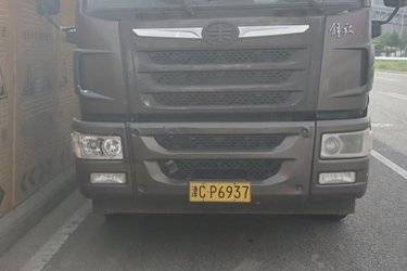 二手青岛解放 悍V重卡 420马力 6X4牵引车(国五) 双驱 潍柴二手牵引车 黄牌