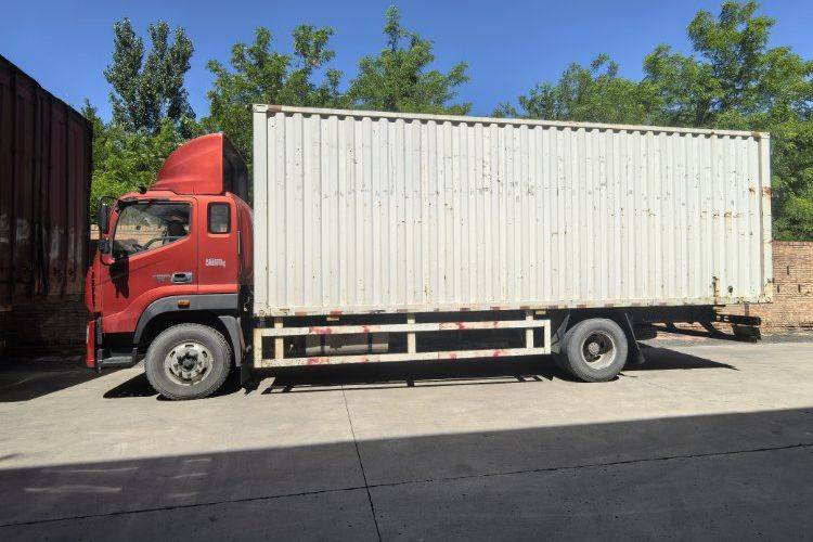 二手福田欧马可 168马力 载货车
