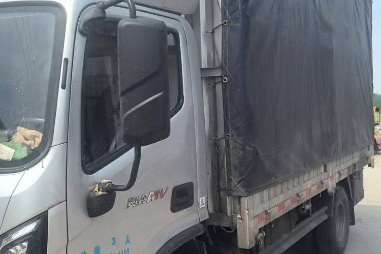 二手福田奥铃 180马力 载货车