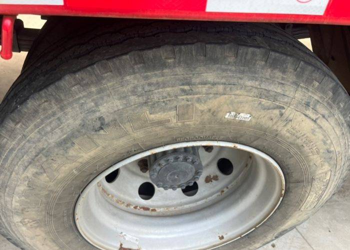二手江淮格尔发 220马力 载货车