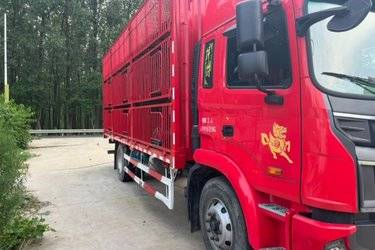 二手江淮 格尔发A5LIII中卡 220马力 4X2 6.8米畜禽载货车(国六) 单桥 云内动力二手载货车 黄牌图片