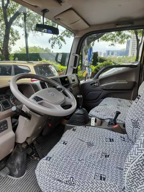 福田欧马可 130马力 专用车
