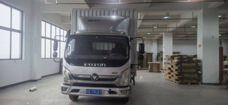 福田奥铃 158马力 载货车