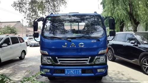 江淮骏铃 156马力 载货车