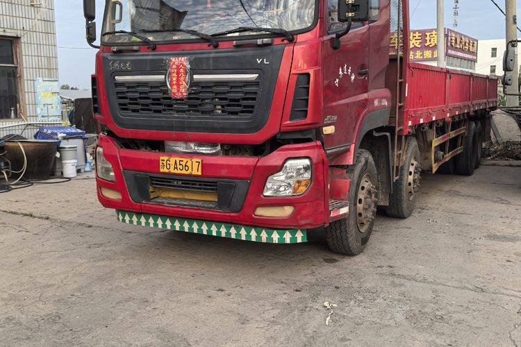 二手东风商用车 315马力 载货车