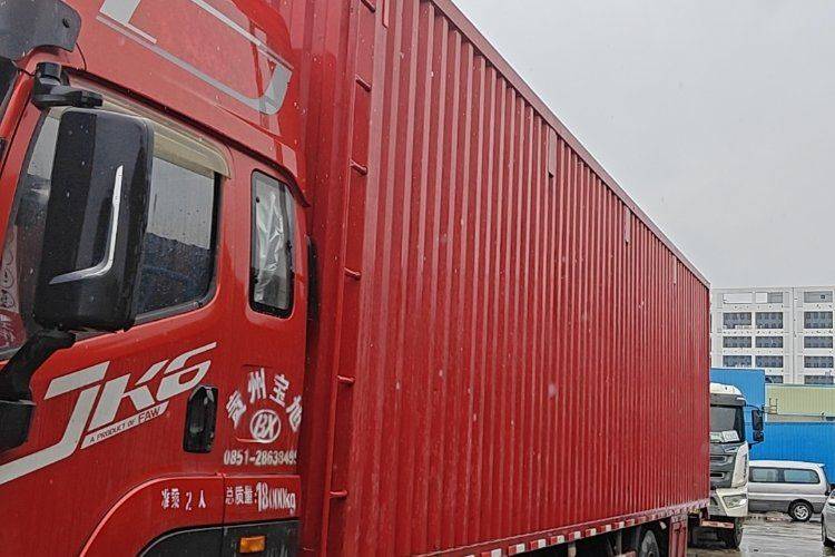 二手一汽解放轻卡 290马力 载货车
