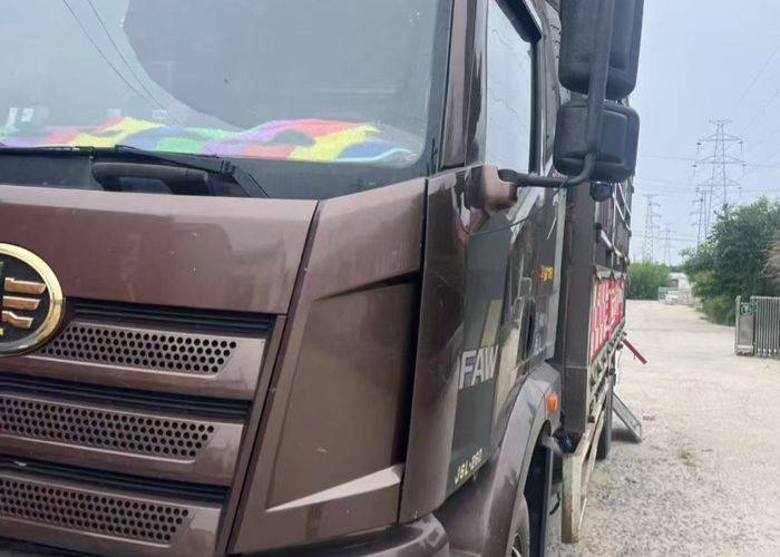 二手一汽解放 260马力 载货车