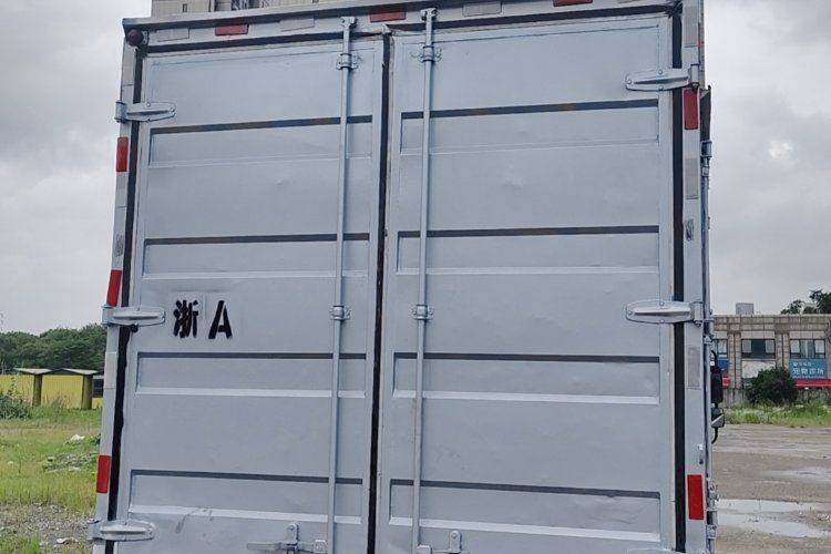 二手福田奥铃 131马力 载货车
