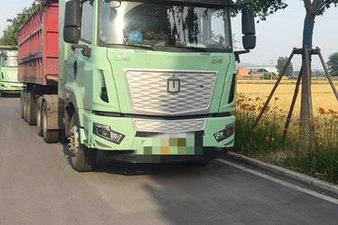 二手远程 510马力 6X4插电式混动牵引车(国六) 双驱 潍柴二手牵引车 黄牌图片