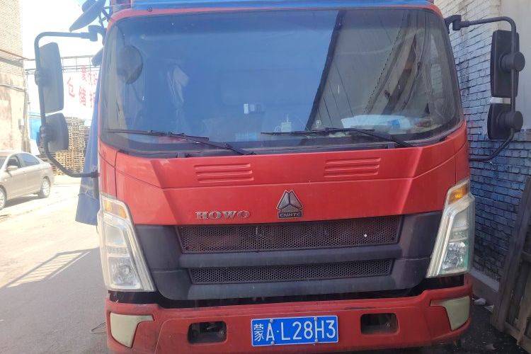 二手重汽HOWO轻卡 170马力 载货车