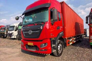 二手东风商用车 天锦KR PLUS 舒适版 290马力 4X2 9.8米厢式载货车(国六)(速比3.64)(高顶双卧)(国六) 单桥 康明斯二手载货车 黄牌图片