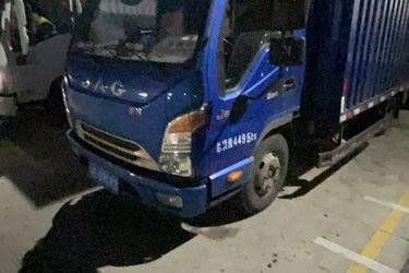 二手江淮 康铃J5 132马力 4.15米单排厢式轻卡(国五) 单桥 全柴二手载货车 蓝牌图片